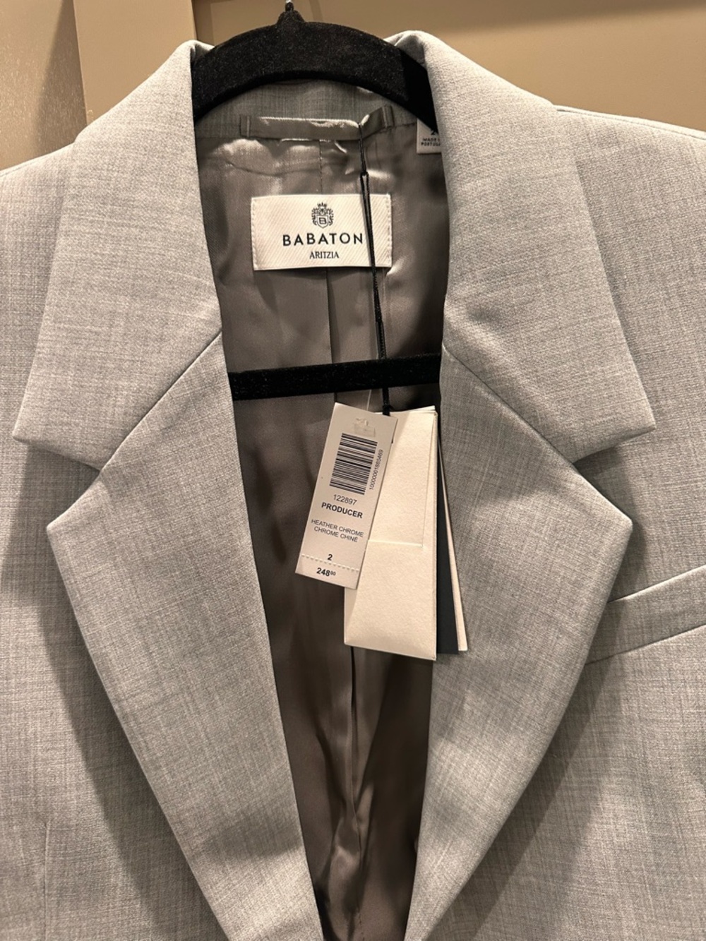 Aritzia Blazer - Picture 2 of 5